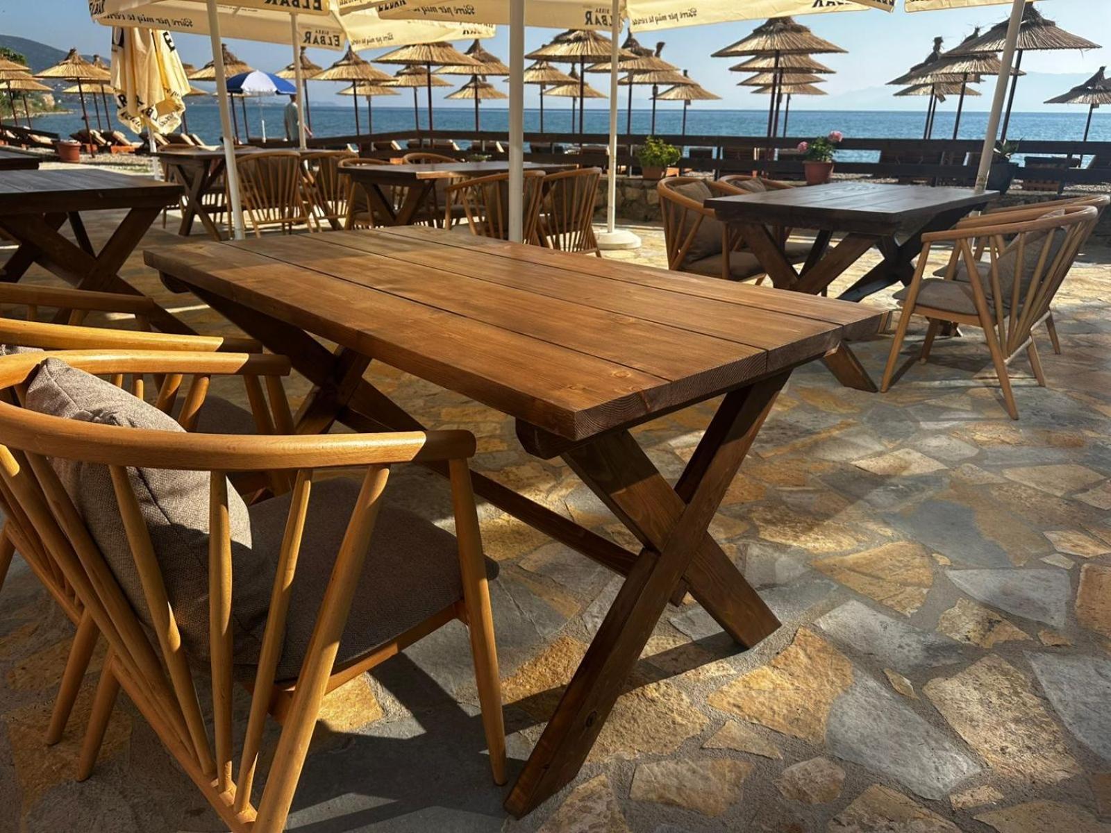 Demoli Hotel