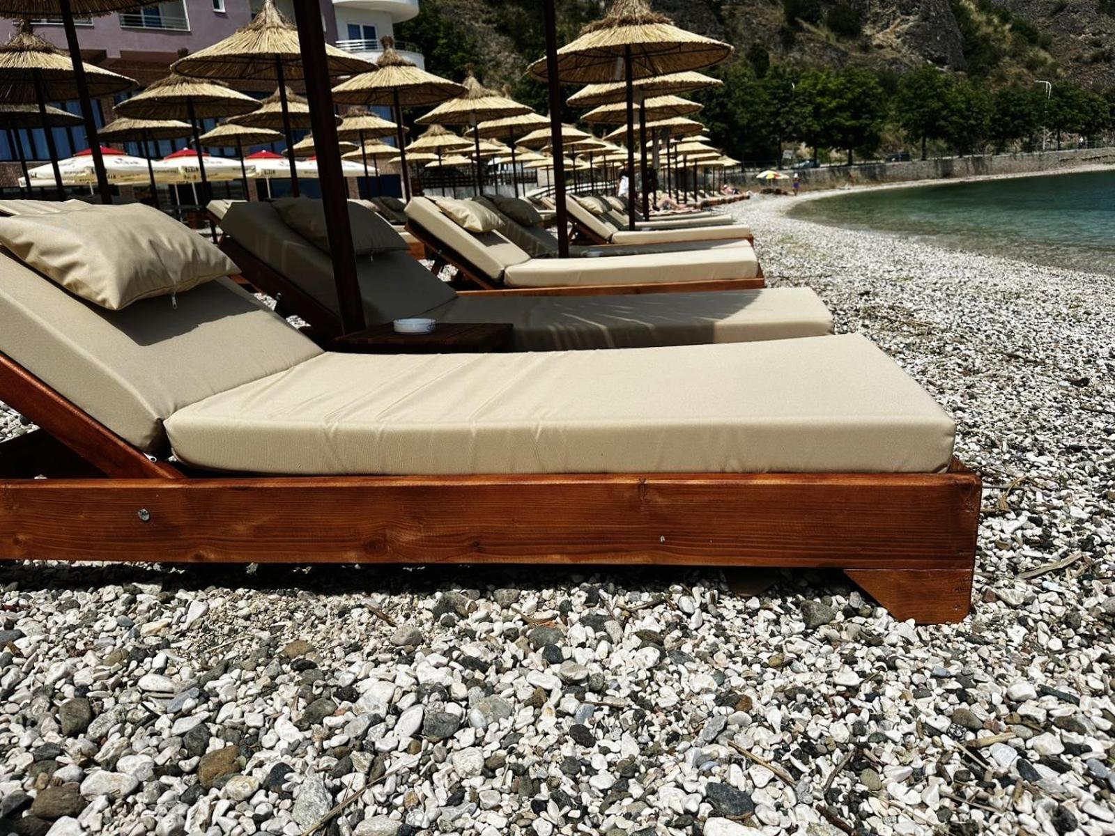 Demoli * Pogradec